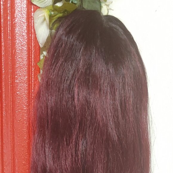 Outre Swiss Lace Front Wig: Leilani (Color Available: DRFF RED VELVET) - Picture 4 of 14